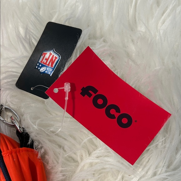 FOCO Orange Denver Broncos Crossbody Man/Woman Bag - Picture 3 of 7